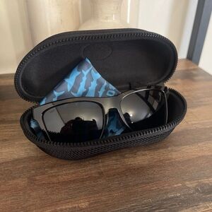 Costa Del Mar Women’s Panga II - LIKE NEW with Case and Cloth